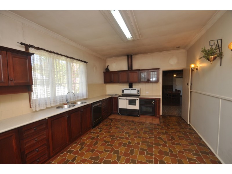 42 Jamieson Street, Pemberton WA 6260