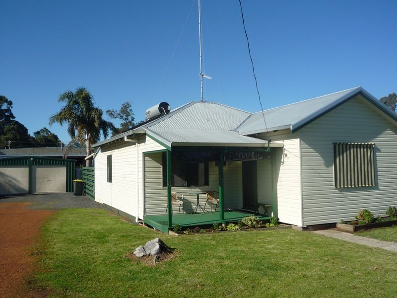 8 Bath Street, Manjimup WA 6258