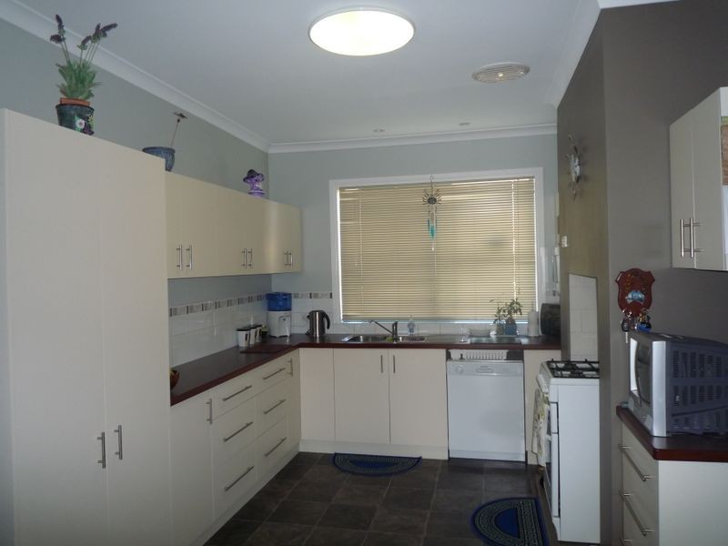 8 Bath Street, Manjimup WA 6258