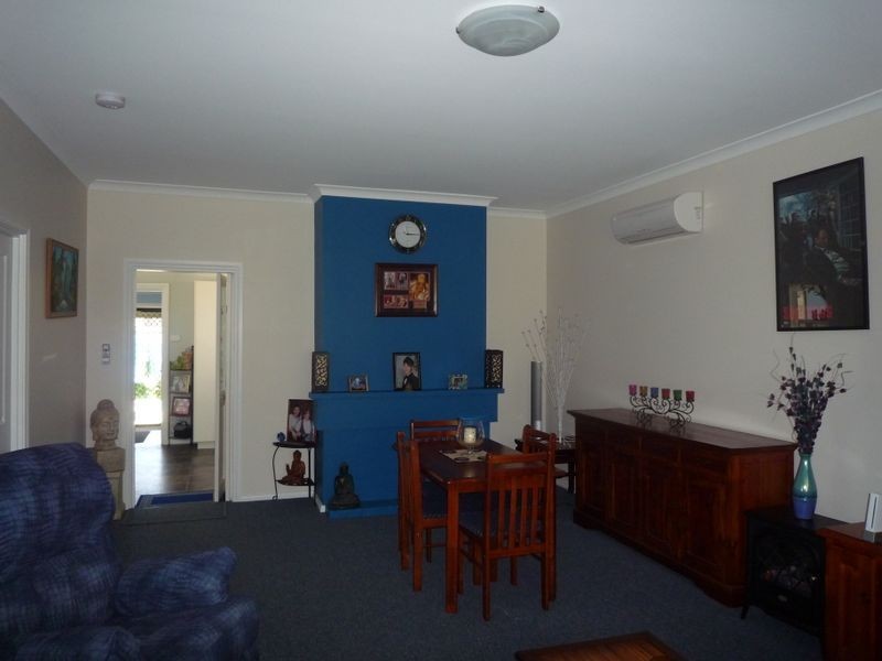 8 Bath Street, Manjimup WA 6258