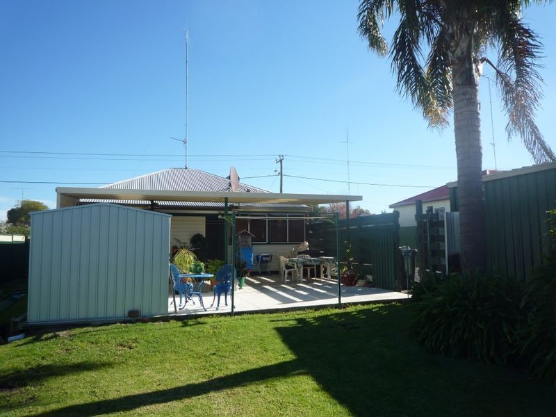 8 Bath Street, Manjimup WA 6258