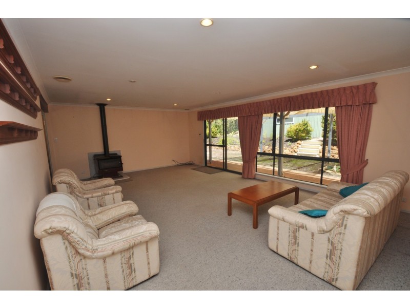 33 Karri Lane, Quinninup WA 6258