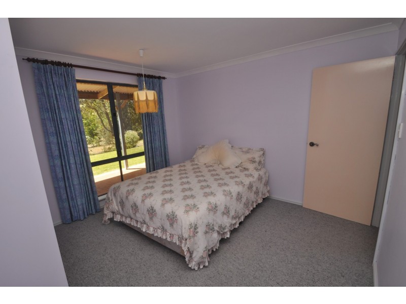 33 Karri Lane, Quinninup WA 6258