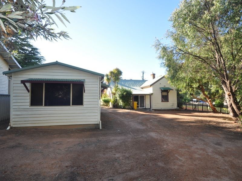 27 Brockman Street, Pemberton WA 6260