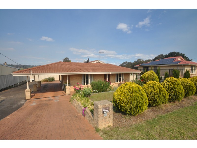 32 – 34 Karri Street, Manjimup WA 6258