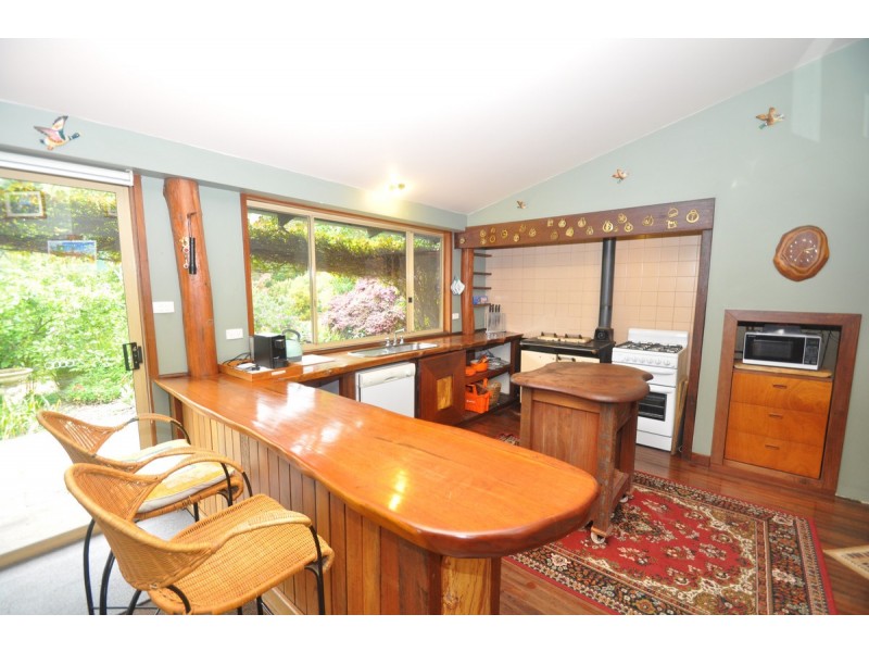 27 Clarrie Jones Place, Pemberton WA 6260