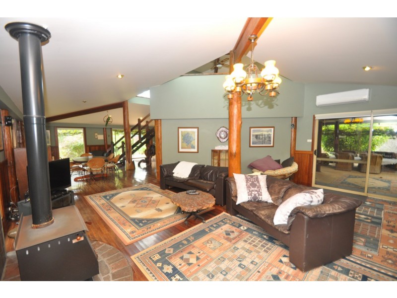 27 Clarrie Jones Place, Pemberton WA 6260