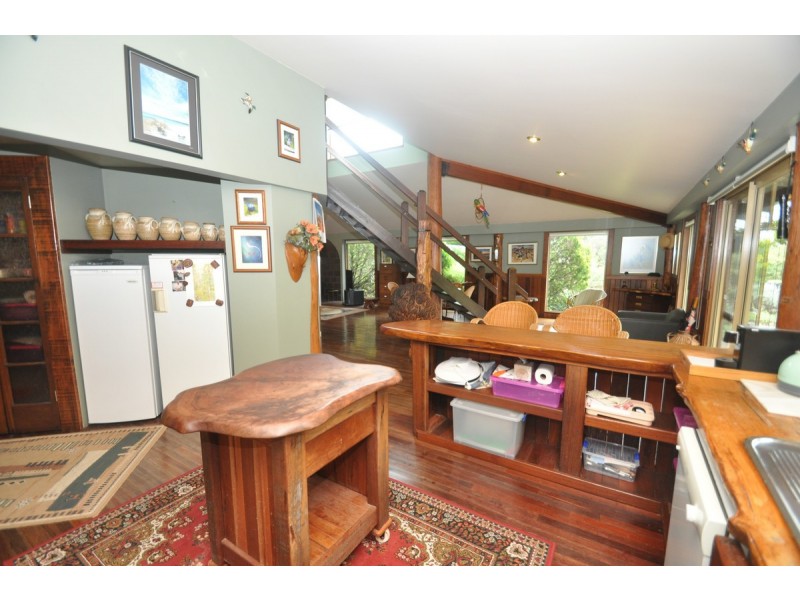 27 Clarrie Jones Place, Pemberton WA 6260