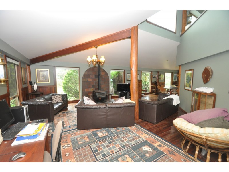 27 Clarrie Jones Place, Pemberton WA 6260