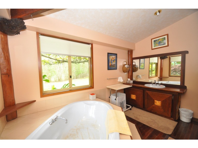 27 Clarrie Jones Place, Pemberton WA 6260