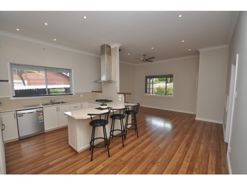 20 Dean Street, Pemberton WA 6260