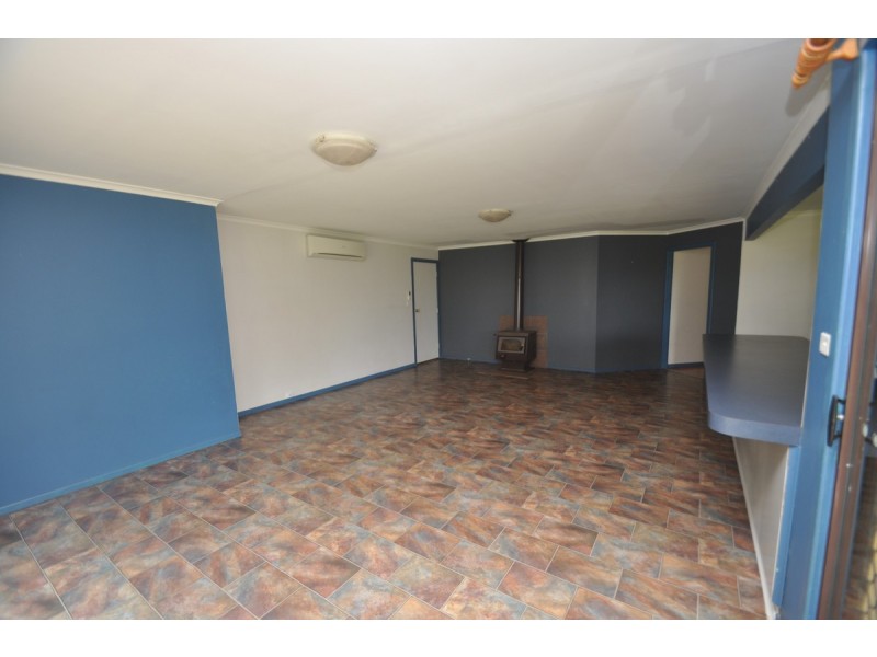 14 Caniroglen Court, Manjimup WA 6258