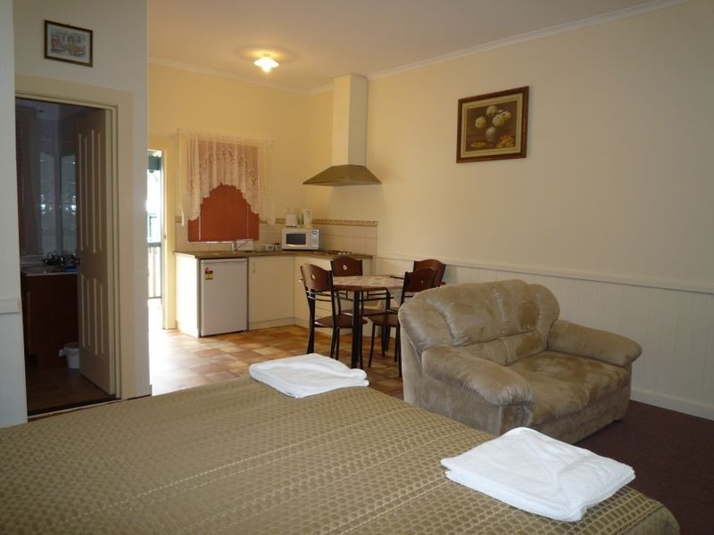 18 Brockman Street, Pemberton WA 6260