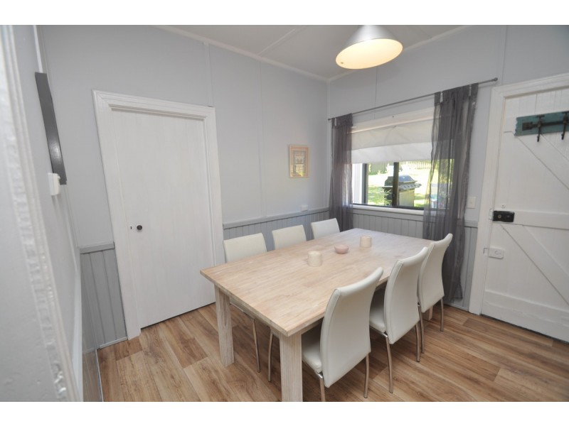 4 Railway Crescent, Pemberton WA 6260