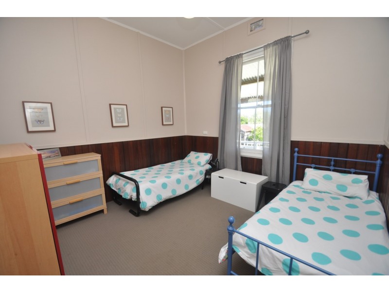 4 Railway Crescent, Pemberton WA 6260