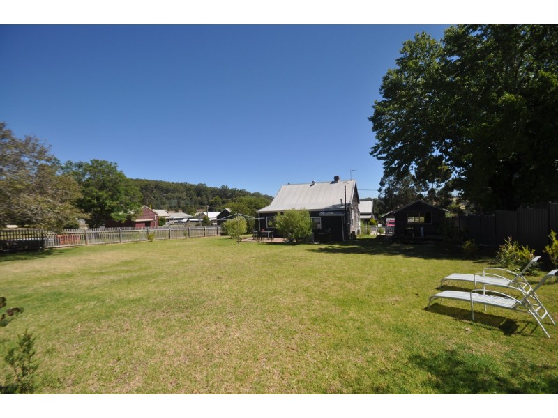 4 Railway Crescent, Pemberton WA 6260