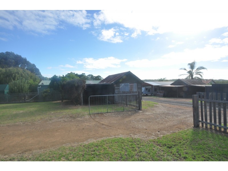 9 Lefroy Street, Pemberton WA 6260