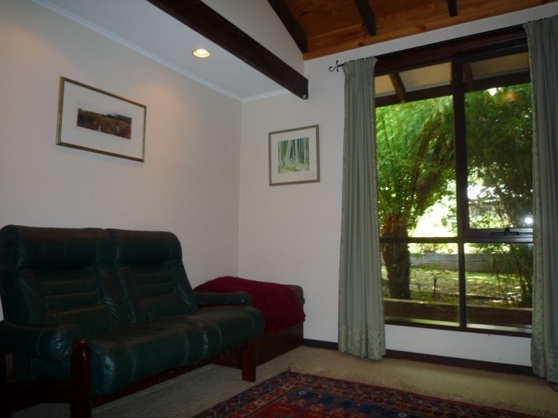 11 Dickinson Road, Pemberton WA 6260