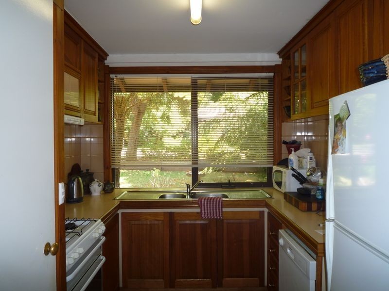 11 Dickinson Road, Pemberton WA 6260