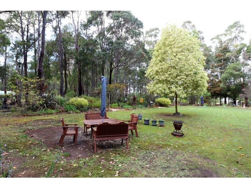 28 Woodgate Retreat, Manjimup WA 6258
