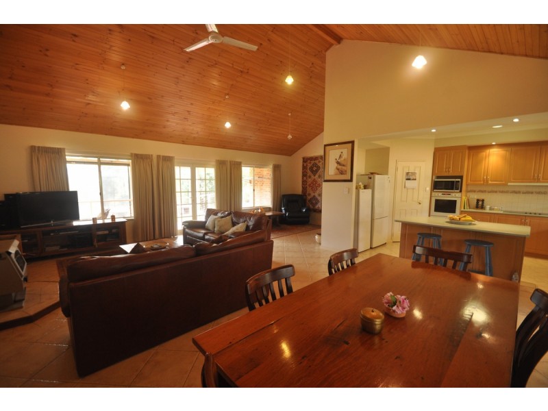 44 Clarrie Jones Place, Pemberton WA 6260