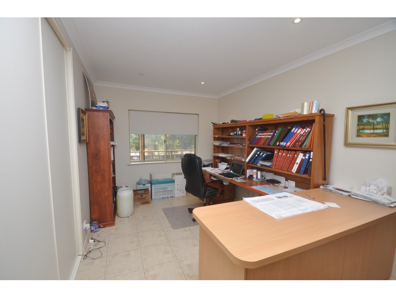 44 Clarrie Jones Place, Pemberton WA 6260