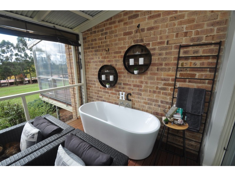 44 Clarrie Jones Place, Pemberton WA 6260