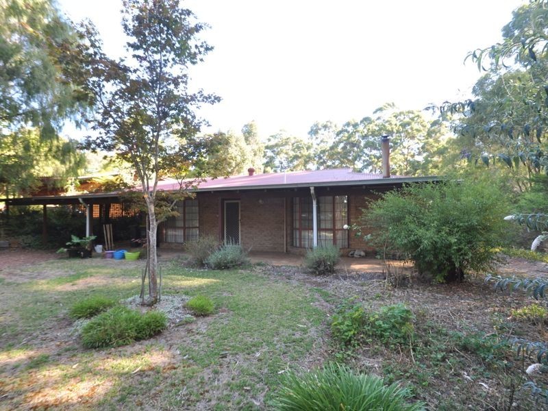 2 Wattlebird Grove, Pemberton WA 6260