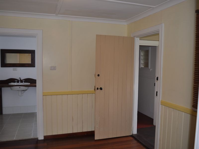 13 Lefroy Street, Pemberton WA 6260