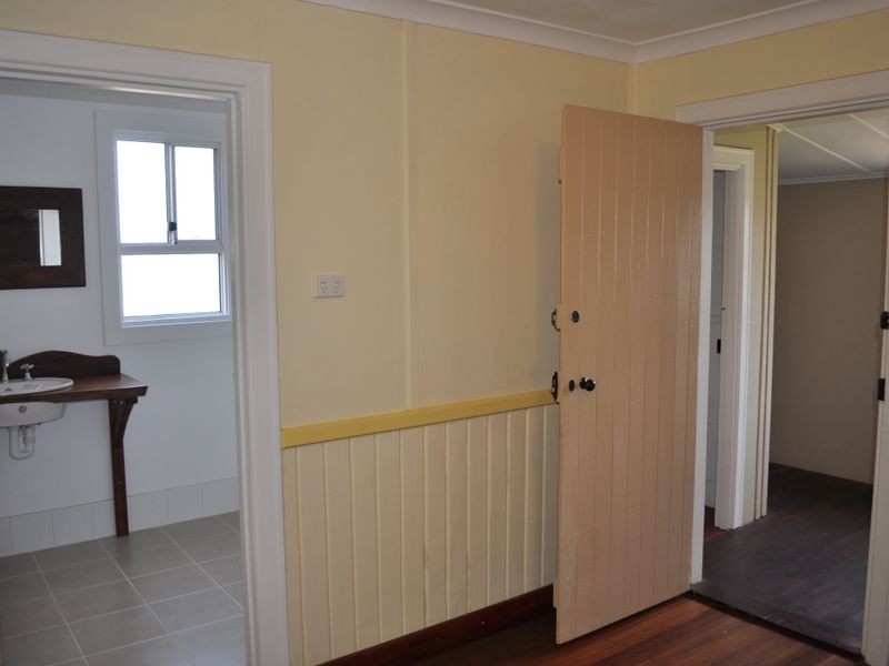 13 Lefroy Street, Pemberton WA 6260