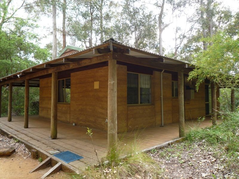 Chalet 8 Warren River Resort, Pemberton WA 6260