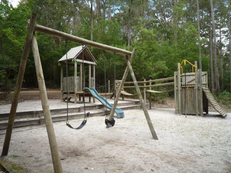 Chalet 8 Warren River Resort, Pemberton WA 6260