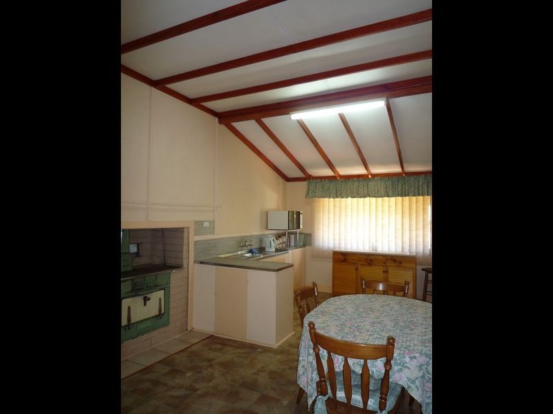 20 Guppy Street, Pemberton WA 6260