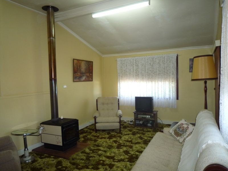 20 Guppy Street, Pemberton WA 6260