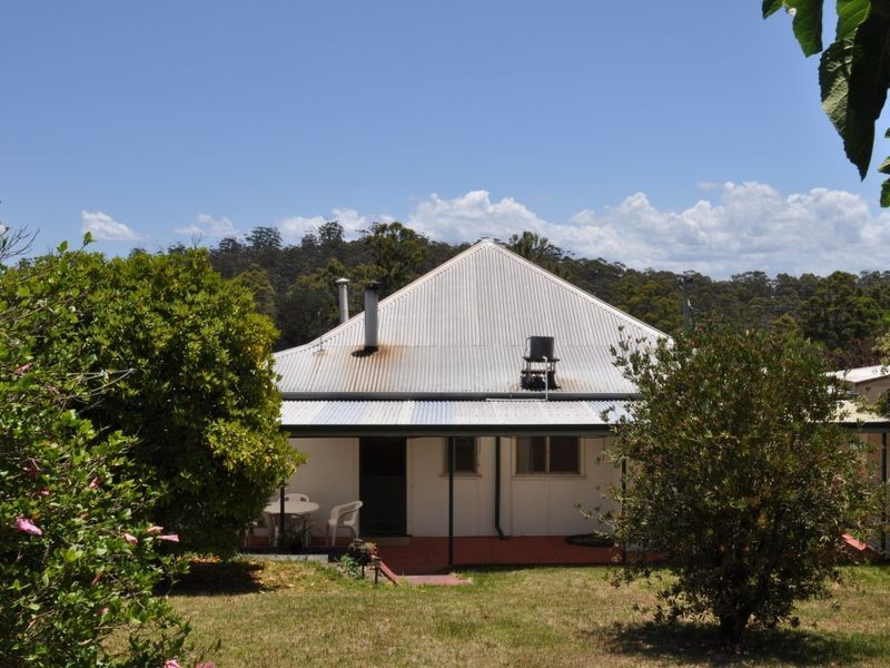 20 Guppy Street, Pemberton WA 6260