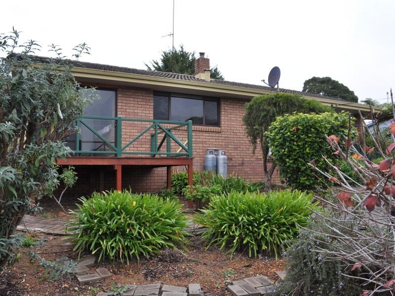 38 Guppy Street, Pemberton WA 6260