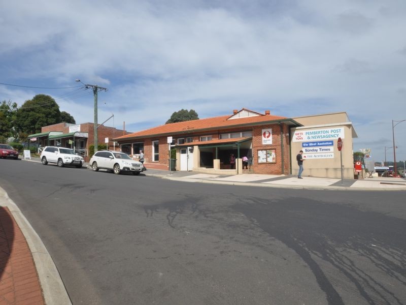 1/62 Brockman Street, Pemberton WA 6260