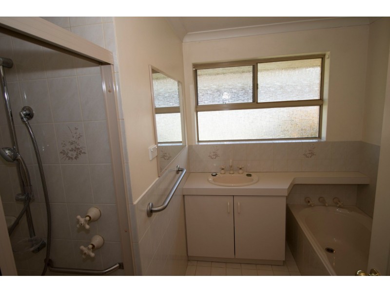 2/7 Collier Street, Manjimup WA 6258