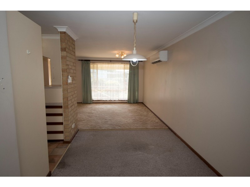 2/7 Collier Street, Manjimup WA 6258