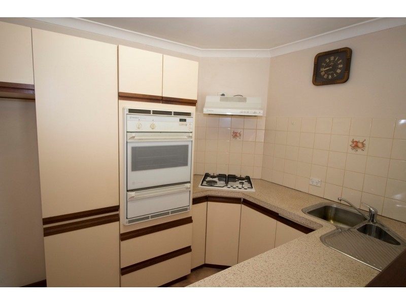 2/7 Collier Street, Manjimup WA 6258