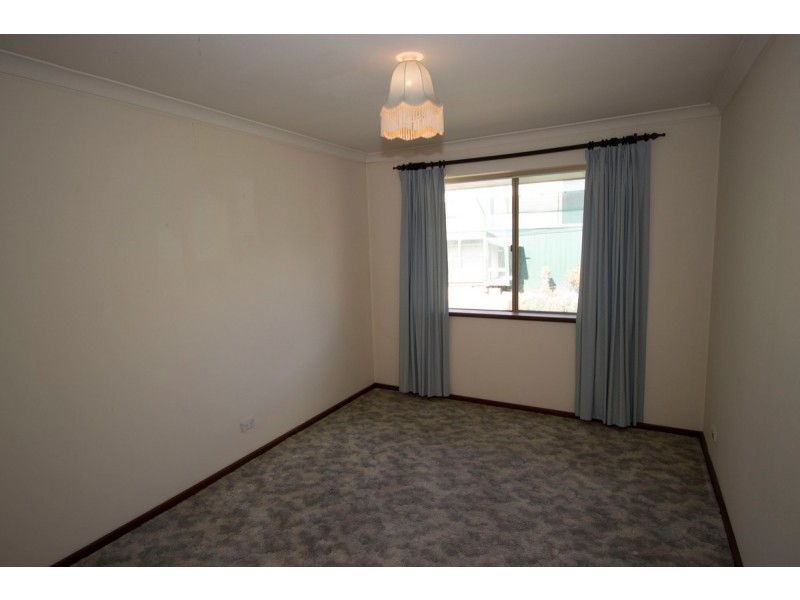 2/7 Collier Street, Manjimup WA 6258