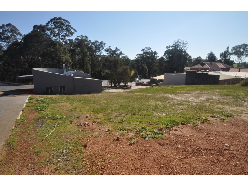 64 Brockman Street, Pemberton WA 6260