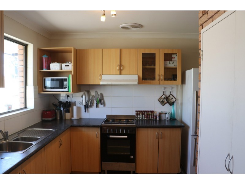 19 Ironbark Street, Manjimup WA 6258