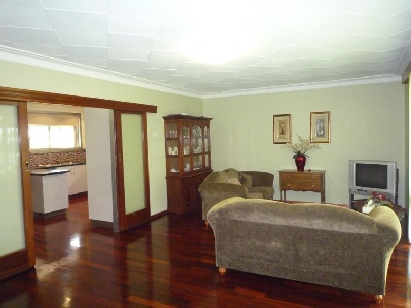 5 Bath Street, Manjimup WA 6258