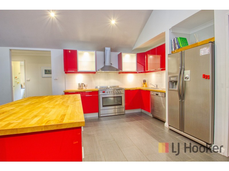 5 Wattlebird Grove, Pemberton WA 6260