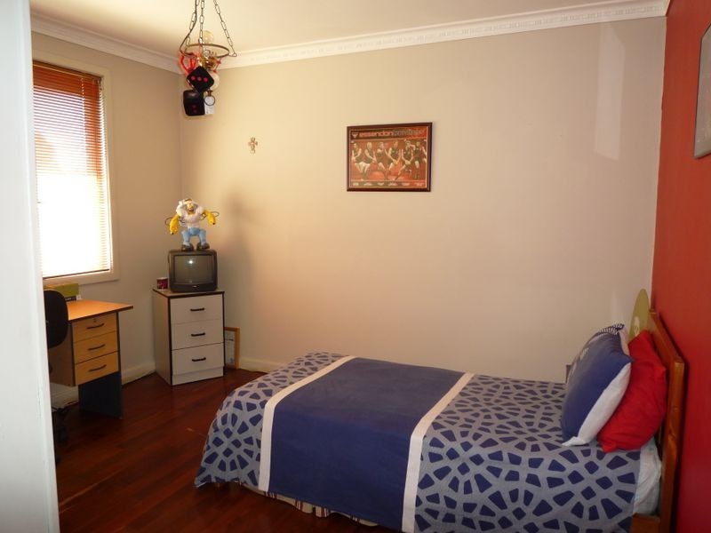 8 Wiseman Street, Manjimup WA 6258