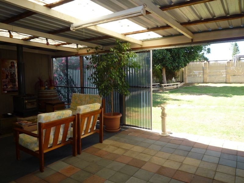 8 Wiseman Street, Manjimup WA 6258