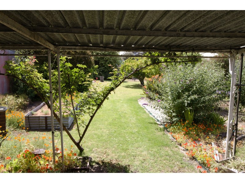 28 Somerville Street, Manjimup WA 6258