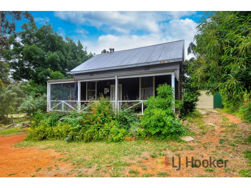 27 Ellis Street, Pemberton WA 6260