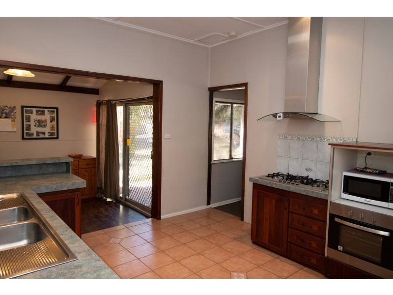 50 Mount Street, Manjimup WA 6258